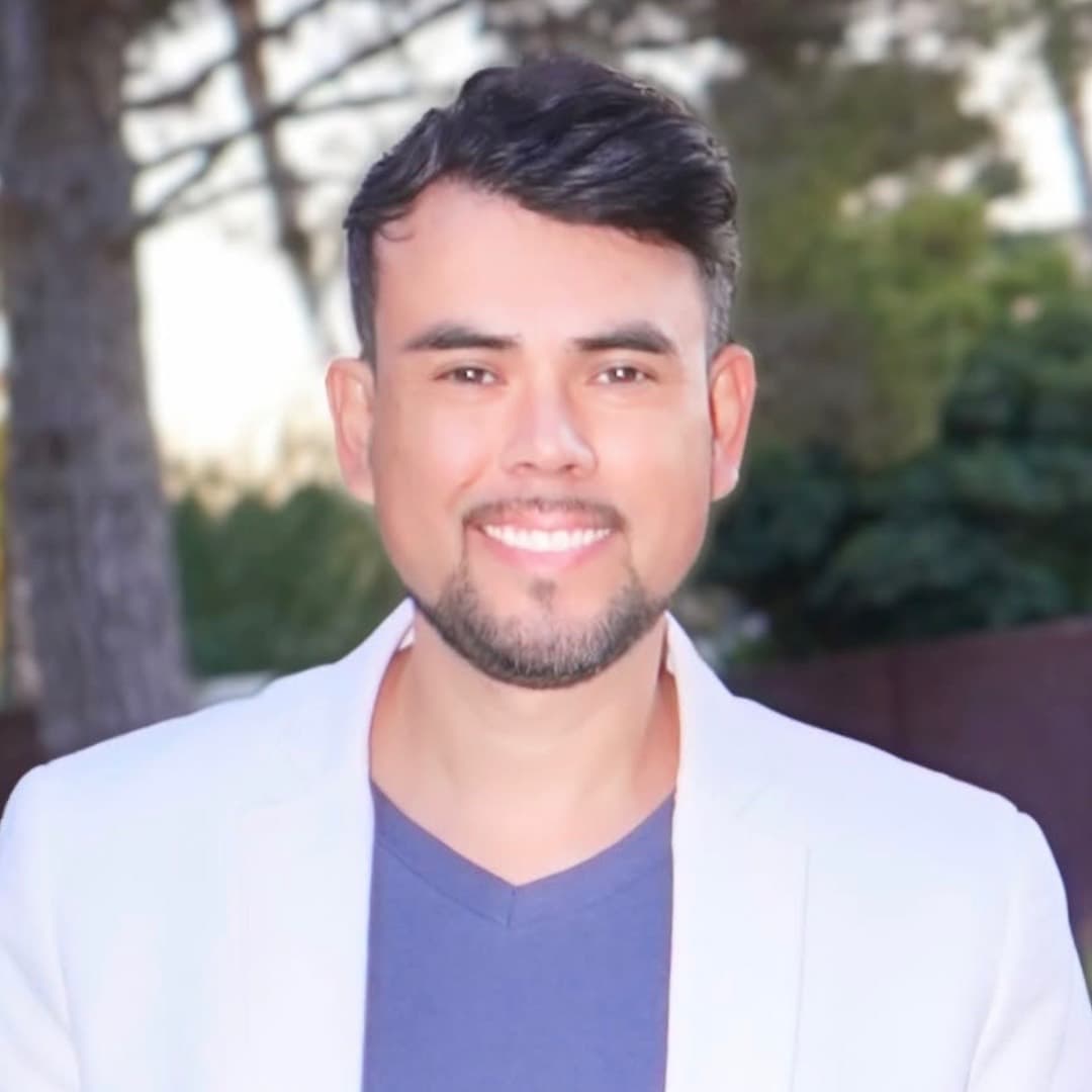 Hans Morales, Lender & REALTOR® at Just Realty